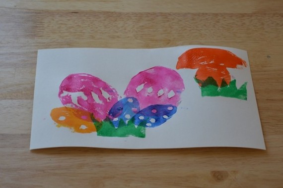 buntes Ostermotiv mit Ostereiern