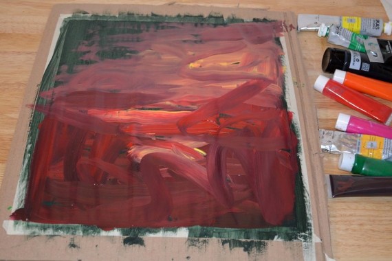 Rottöne auf dem Blatt verteilt