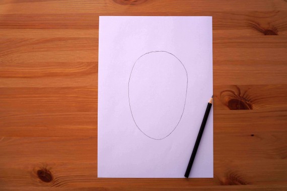 Gezeichnete Eierform